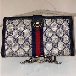 Gucci Vintage Full size Wallet red blue AUTHENTIC